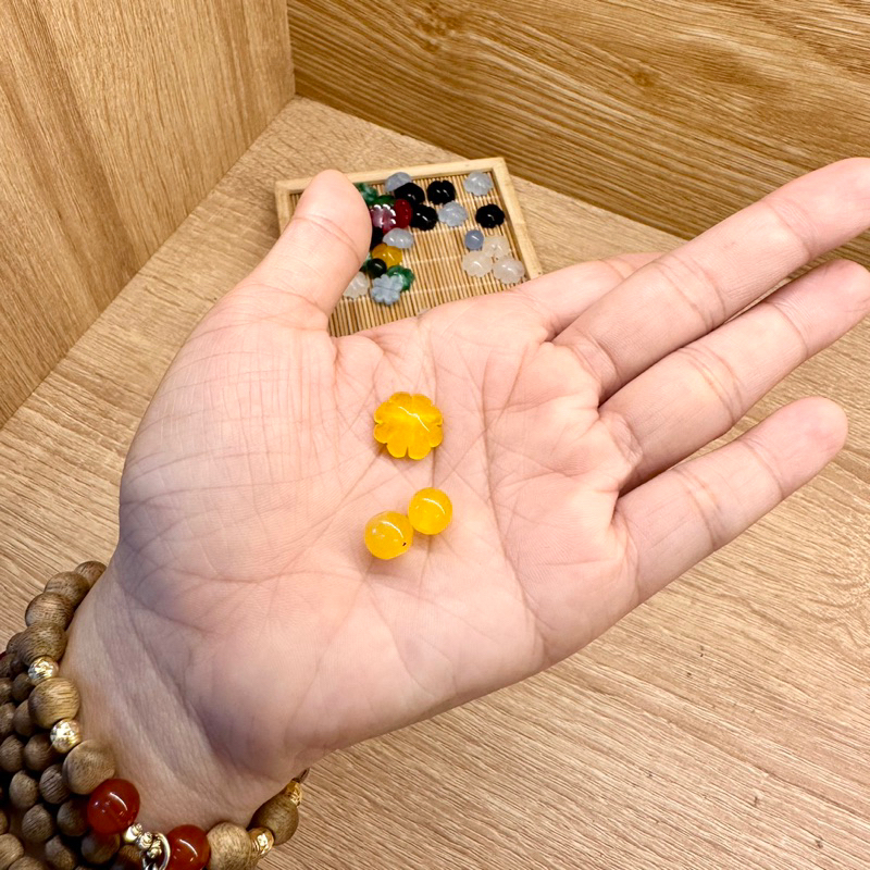 Chuyên giá sỉ - Cỏ bốn lá Đá mã não phối vòng tay phong thuỷ