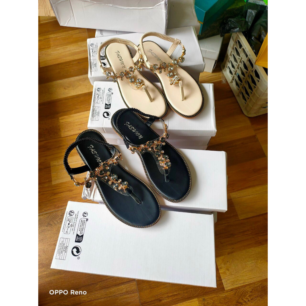 Ảnh thật SR25 giày sandal nữ xỏ ngón dây đá mẫu mới hàng qc cao cấp fullbox