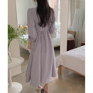 Đầm xám dáng dài cổ V thắt eo