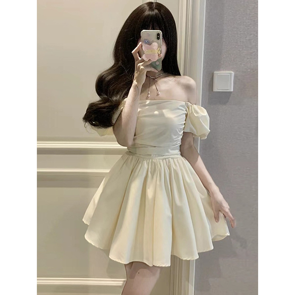 -  Quà tặng sinh nhật,bạn gái Đầm trễ vai tay phồng ngắn