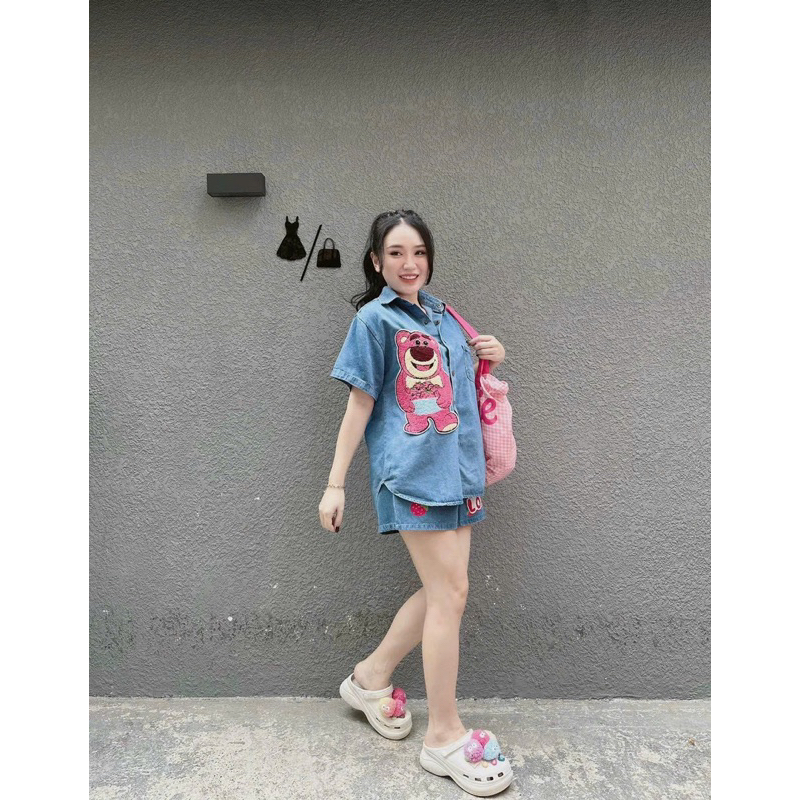 Sét bộ đùi jeans thêu gấu hồng áo sơ mi tay ngắn mix quần đùi 2 màu đen và xanh