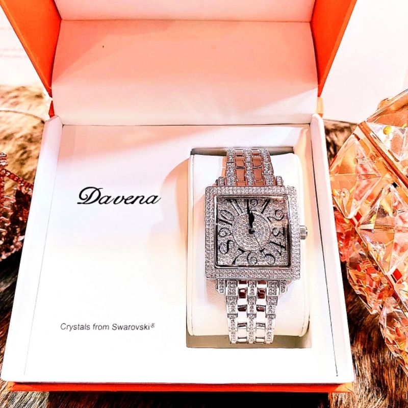 Đồng nữ Davena mặt vuông đính đá Rose Gold óng ánh sang trọng quý phái