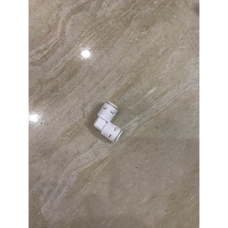 Cút vuôngnối nhanh dây 6mm cho máy lọc nước,phun sương-giá sỉ