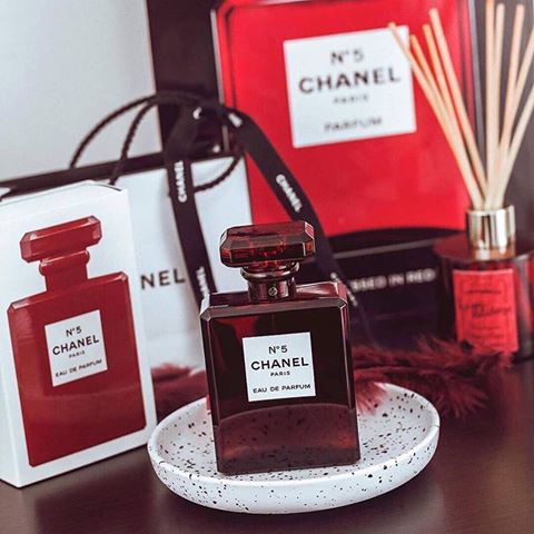 Nước Hoa Nữ N5 chanell Đỏ 100ml - Hương Thơm Nhẹ Nhàng - Ngọt Ngào - Lôi Cuốn