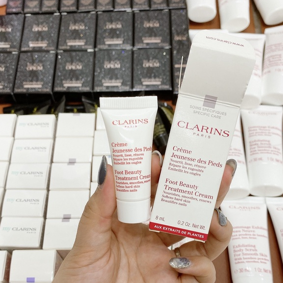 Kem dưỡng chân Clarin Foot Beauty Treatment Cream 8ml