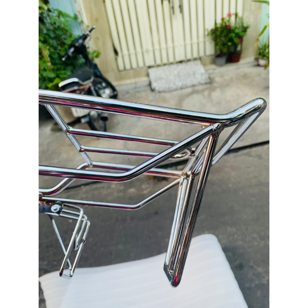 BAGA BẢO VỆ ĐÈN HẬU XE CUB 81 SẮT XI