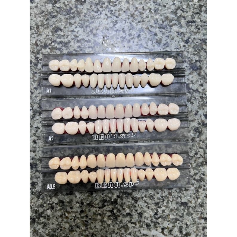 Răng nhựa Việt Nam dùng trong nha khoa