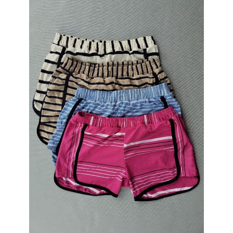 Combo 3 quần short nữ 99k