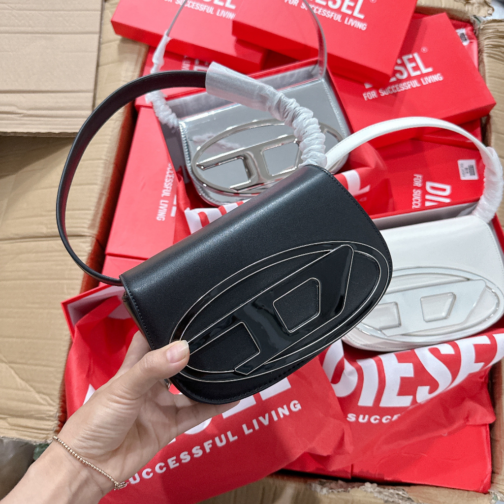 Túi D Hàng QC kèm 2 dây KẸP NÁCH - ĐEO CHÉO chất siêu đẹp,tag kim loại sz 20cm -14cm