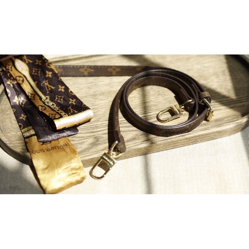 Túi xách nữ LV quai xách sz20cm hoa nâu dày dặn tặng kèm khăn lụa xinh xỉu fullbox