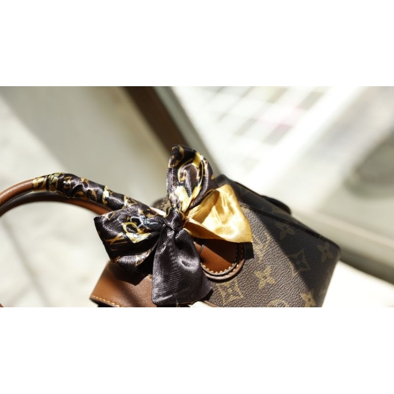 Túi xách nữ LV quai xách sz20cm hoa nâu dày dặn tặng kèm khăn lụa xinh xỉu fullbox