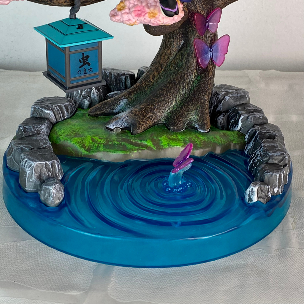 Mô hình trùng trụ Shinobu Kochou cao 30CM - Kimetsu no yaiba figure - Trùng trụ shinobu GK có LED