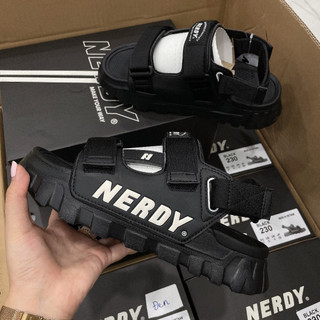 [CHÍNH HÃNG] Giày Sandal Nerdy - Đen Logo Trắng - Code : PNEU22AE03602