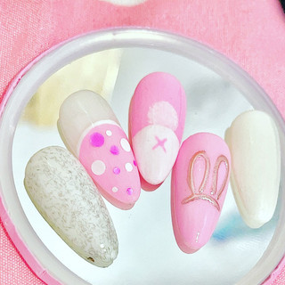 Nailbox thiết kế - Thỏ hồng cute bánh bèo