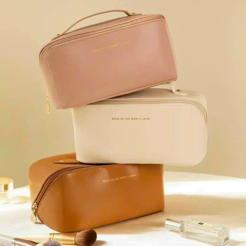 Túi Đựng Mỹ Phẩm Rose Of No Man's Land
