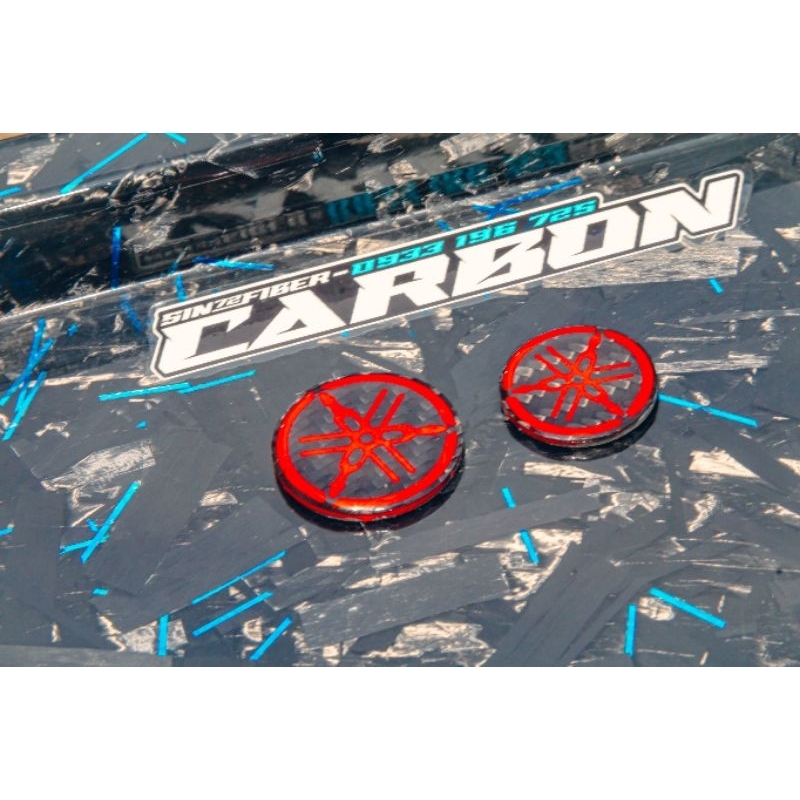 Logo Dán YAMAHA Đỏ Đúc Sợi CarbonFiber Cao Cấp