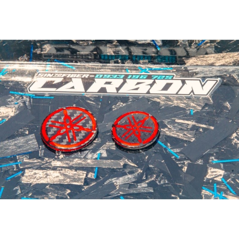 Logo Dán YAMAHA Đỏ Đúc Sợi CarbonFiber Cao Cấp
