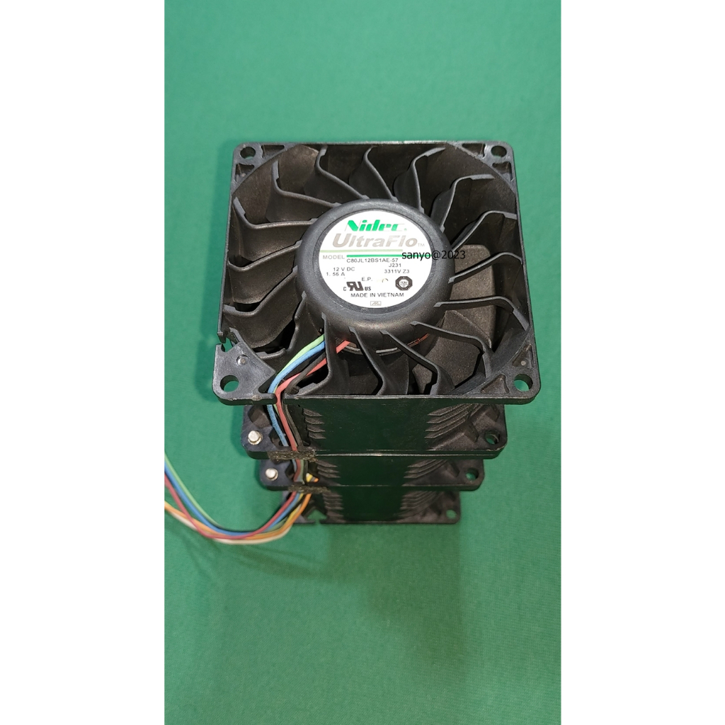 Quạt đôi Nidec 8cm chạy mạnh