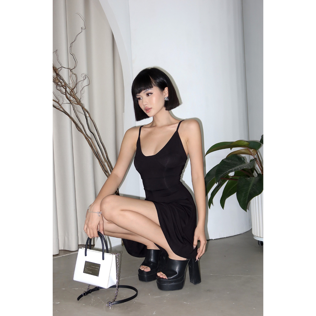 Jumsuit 2 dây cúp ngực chất thun cotton mềm co giãn-Feliza clothing