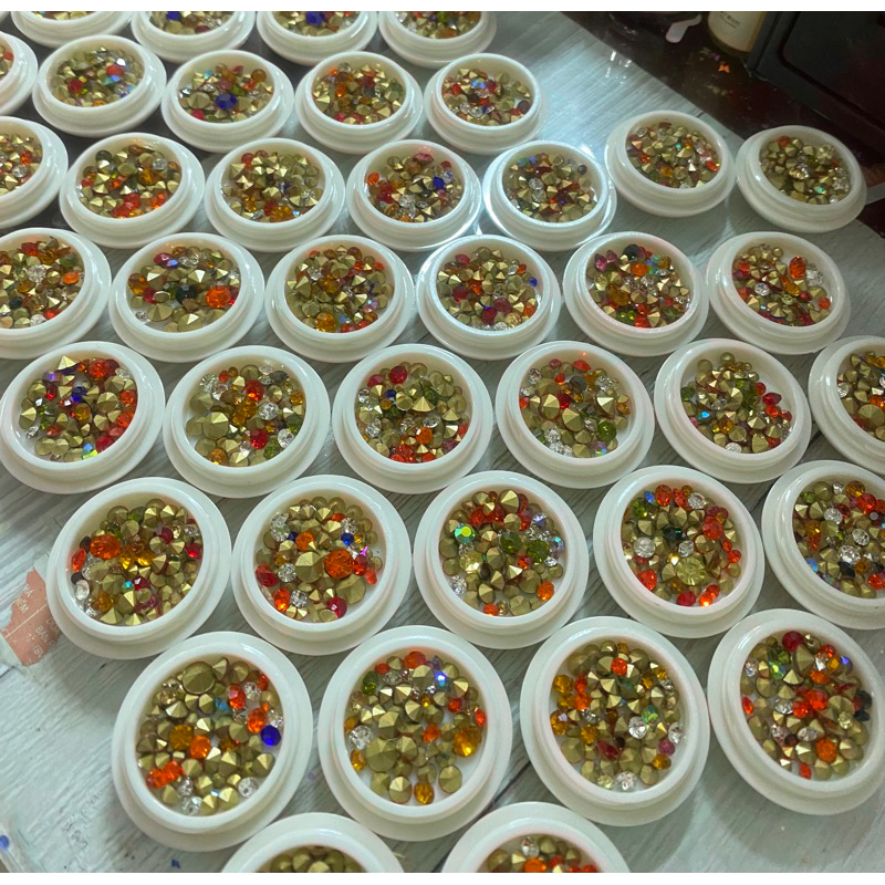 Đá Chân Nhọn Gắn Móng-Mix Màu-Mix Size