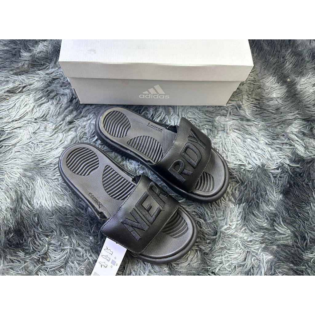 Dép Alphabounce Nerdy quai thêu