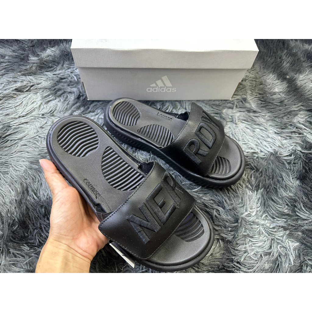 Dép Alphabounce Nerdy quai thêu