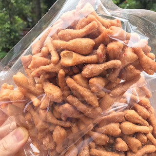 Quẩy đùi gà phô mai, bim bim đùi gà sấy phô mai