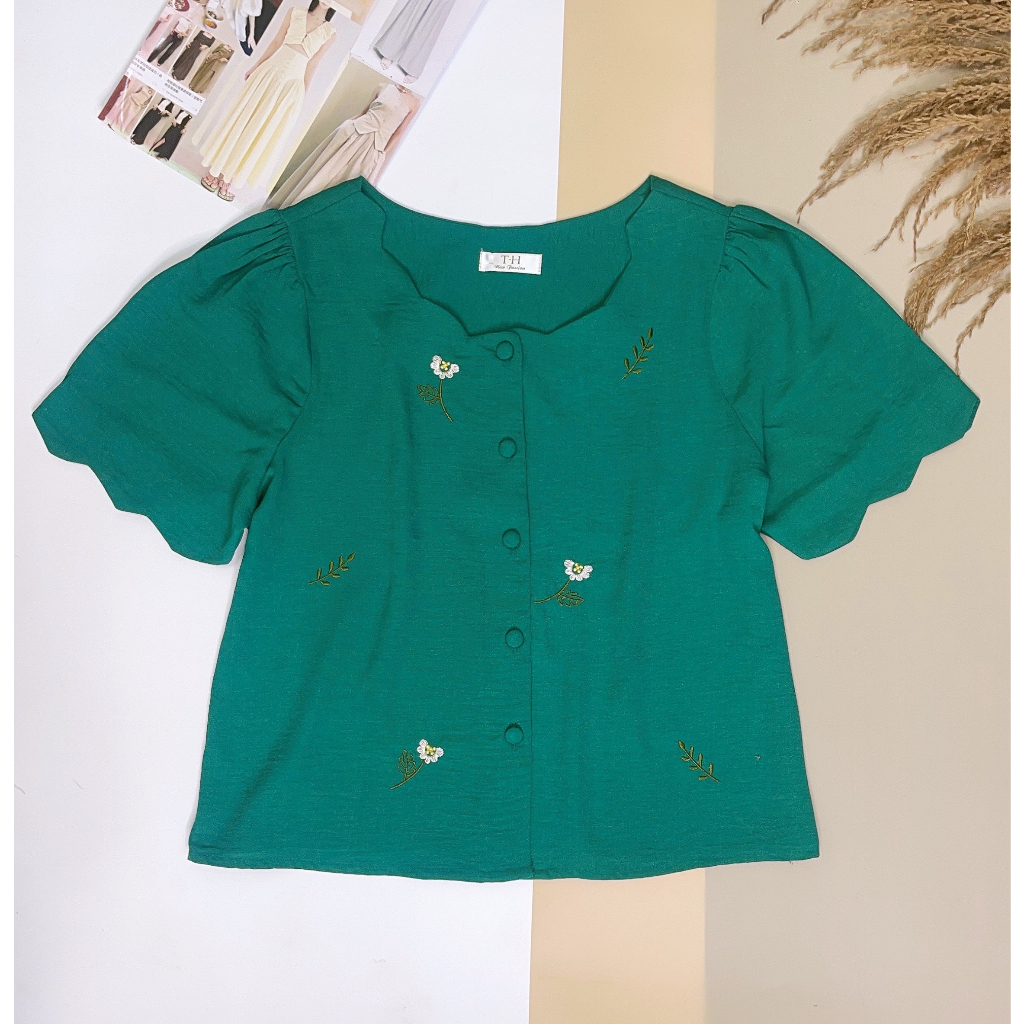 Áo linen thêu tay ngắn