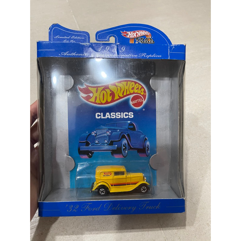Xe mô hình đồ chơi Hotwheels 1:64 - '32 Ford Sedan Delivery
