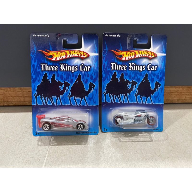 Xe mô hình đồ chơi Hotwheels 1:64 - THREE KINGS CAR (full set 2 xe)