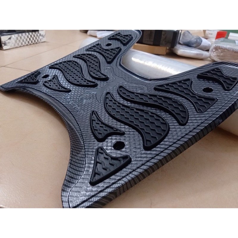 Thảm Để Chân Vision 2021 - 2023 Nhựa Carbon Siêu Bền Đẹp