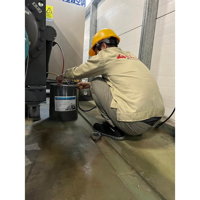 Thay dầu chiller ở tại Hà Nội