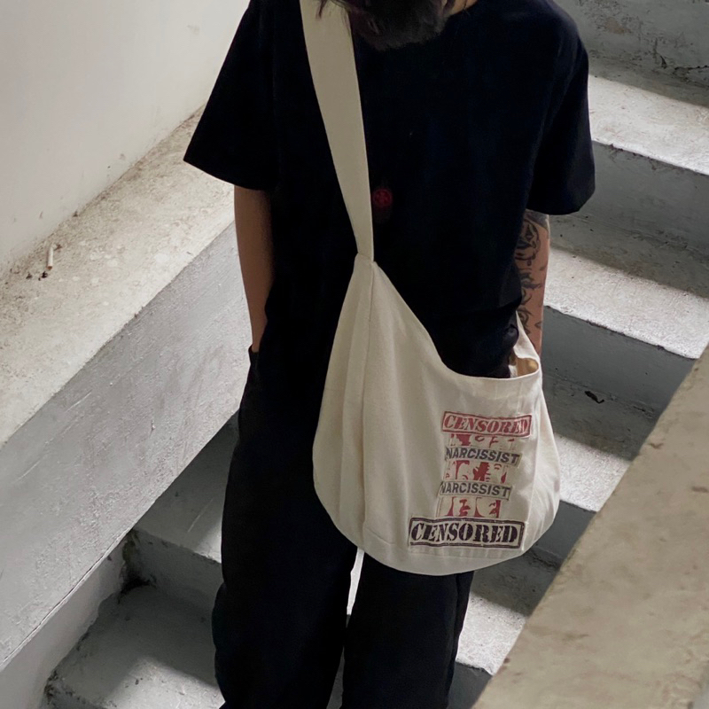 Túi đeo chéo vải canvas form to unisex custome 8 “NARCISSIST CENSORED“