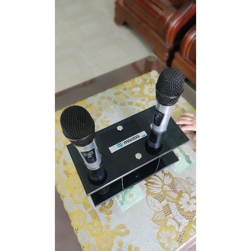 Kệ, Chân Micro Không Dây karaoke