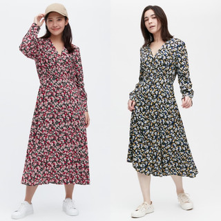 Đầm sơ mi hoa cổ tim dài tay xinh xắn, dễ thương của UNIQLO