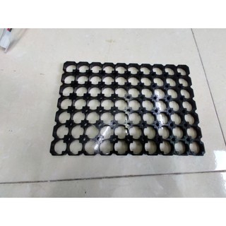 Khay pin 21700
