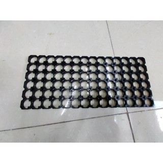 Khay pin 21700