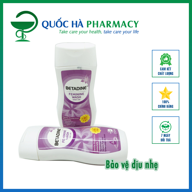 Dung dịch vệ sinh phụ nữ Betadine Immortelle bảo vệ dịu nhẹ chai 250ml - Quốc Hà Pharmacy