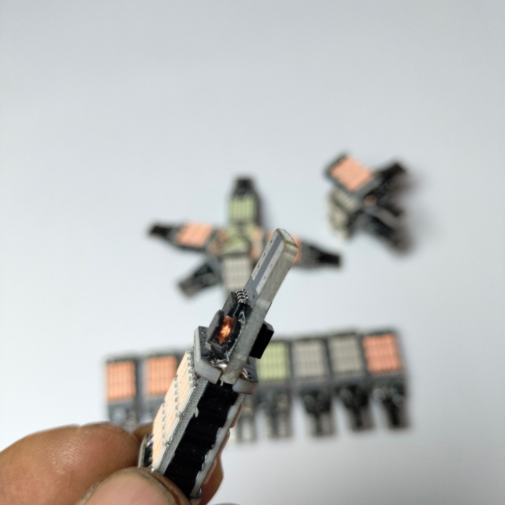 Xi nhan T15 siêu sáng gắn oto, xe máy,xe điện xmen ,133....chíp