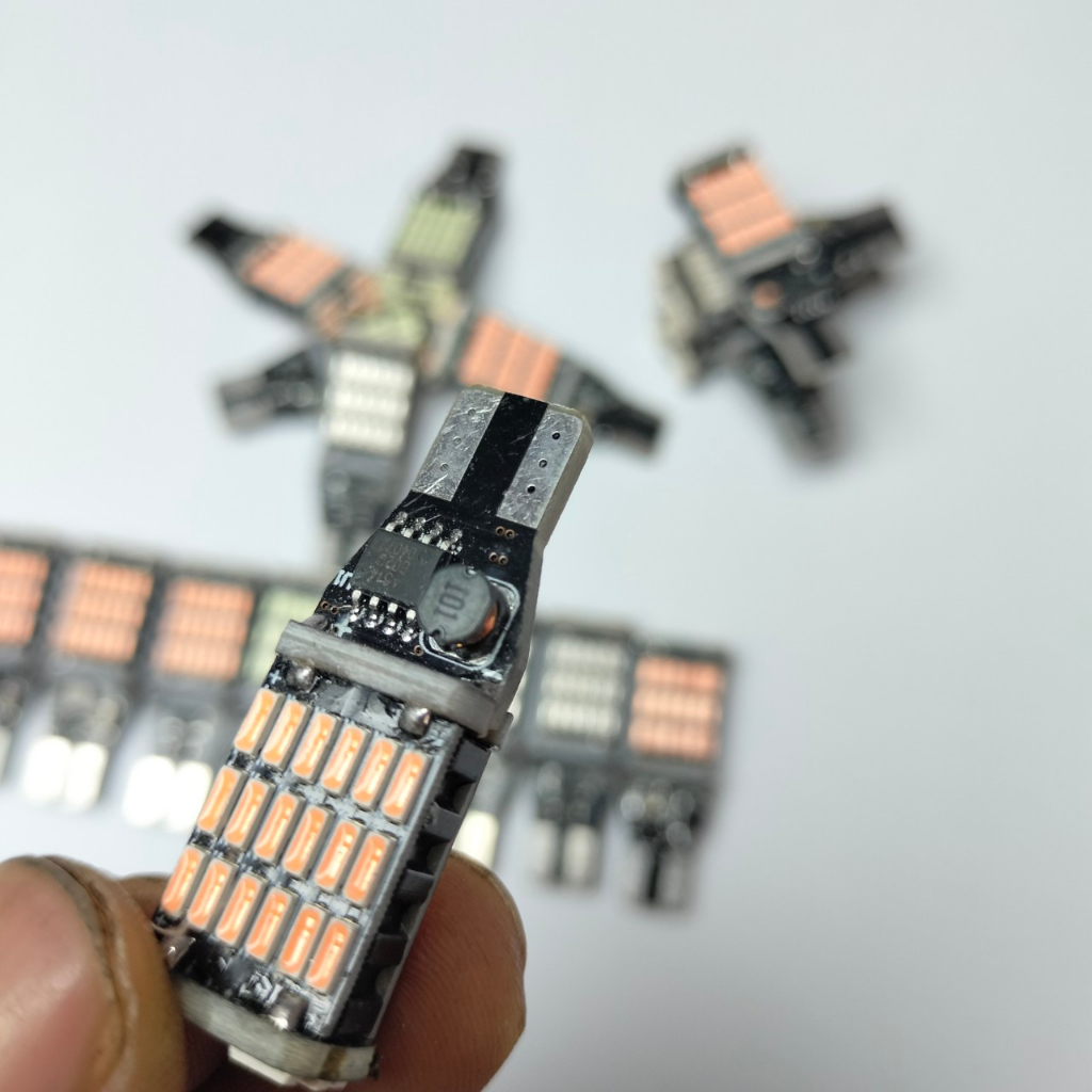 Xi nhan T15 siêu sáng gắn oto, xe máy,xe điện xmen ,133....chíp