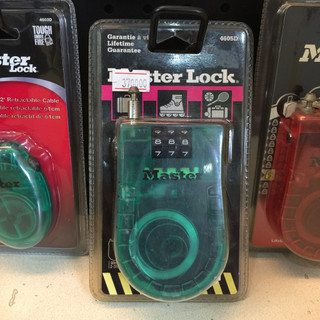 [Hỏa tốc HCM] Khóa số dây cáp Master Lock 4605 D - MSOFT