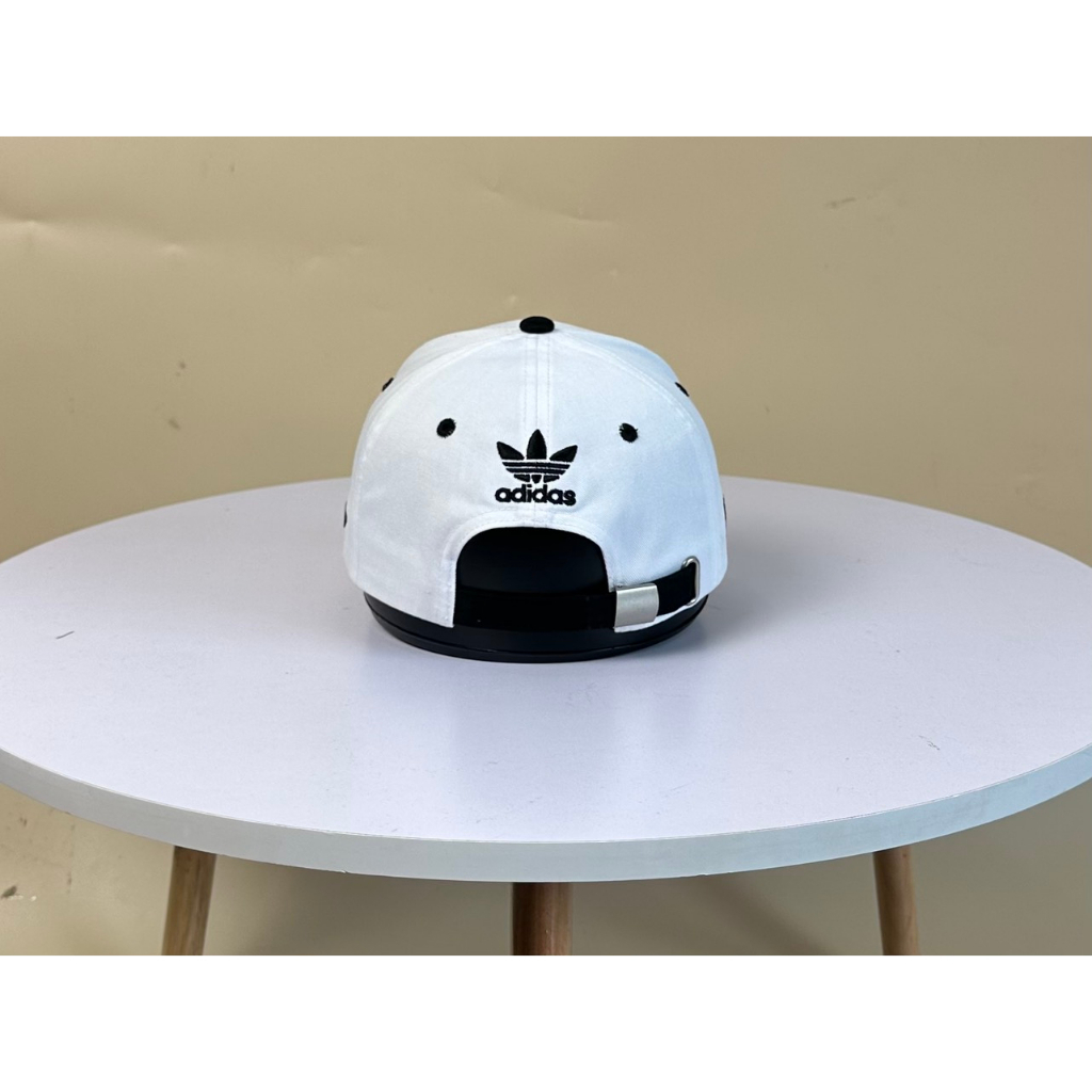 Nón kết lưỡi trai Adidas trắng mix đen cao cấp, Mũ lưỡi trai Hàn Quốc cao cấp hàng xuất dư Full Hộp dành cho nam nữ