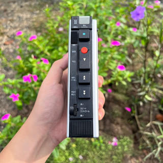 Máy nghe nhạc băng Cassette