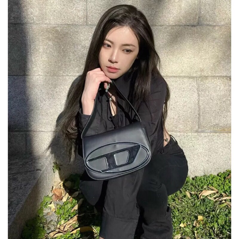 Túi Xách Nữ D.S.E.L HOT TREND CÓ 2 SIZE 14 VÀ 20 CÓ THỂ KẾT HỢP ĐEO VAI HOẶC ĐEO CHÉO