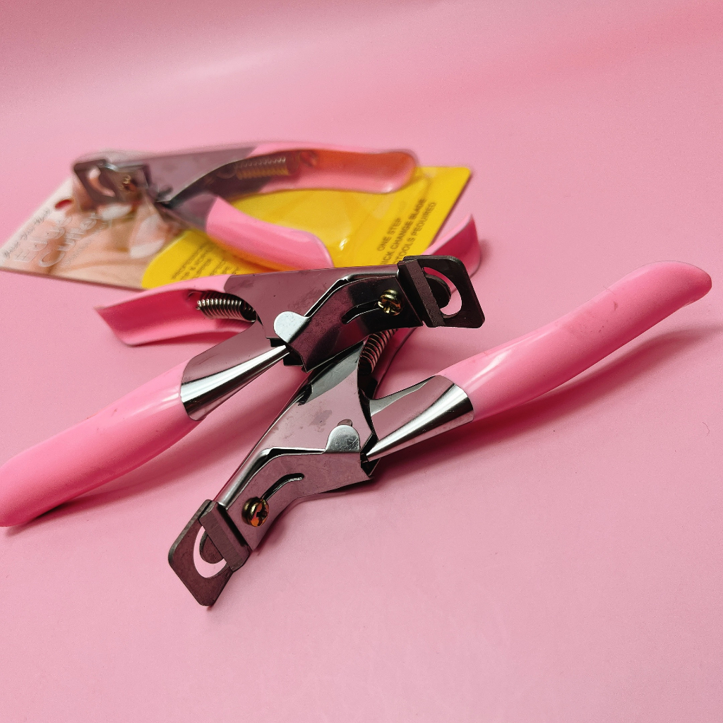 KÌM CẮT Móng TÍP