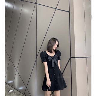 Đầm bigsize Phối nơ đen 55-90ký ( 1058)