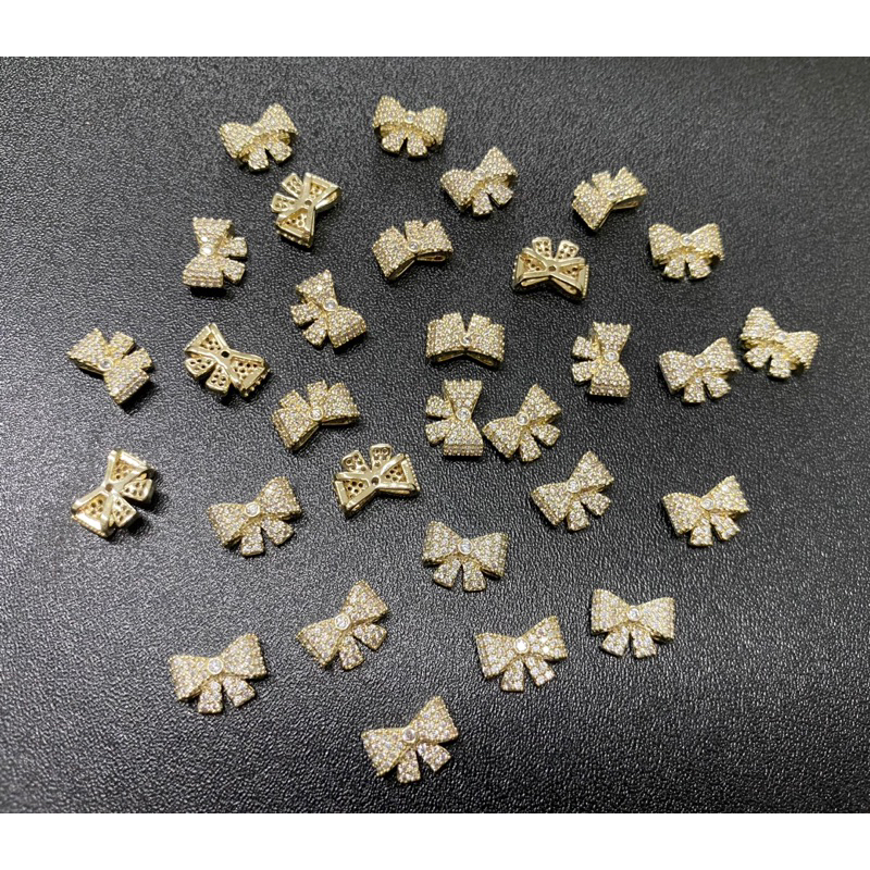 Charm nơ kim loại cao cấp ( 1 viên )