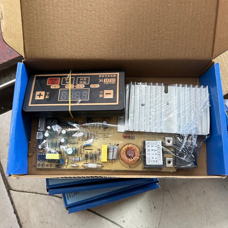 Bo bếp từ đa năng công suất 2100W loại phím bấm cơ gắn ngoài, hàng loại xịn đã được kiểm tra kỹ.