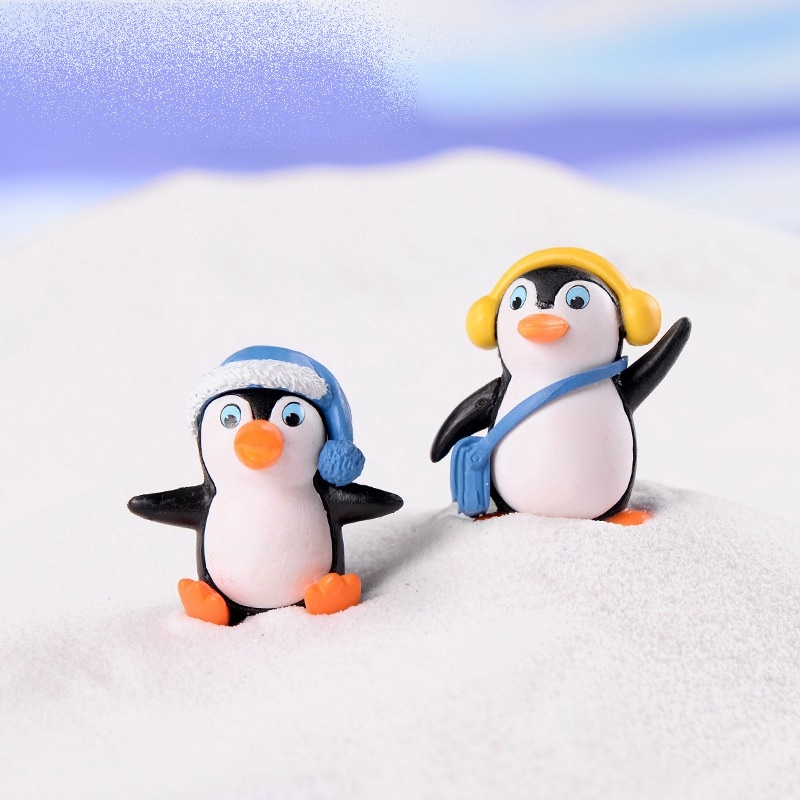 Mô hình chim cánh cụt đội nón mini cute phụ kiện tiểu cảnh trang trí sen đá, terarium,ô tô,dollhouse,bàn học