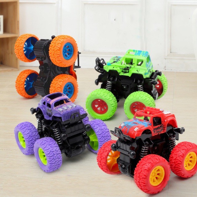 Ô tô đồ chơi địa hình, oto địa hình chạy đà xoay 360 độ có giảm xóc bền bỉ